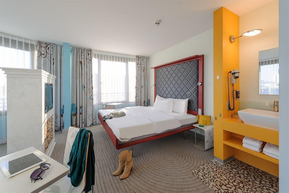 Ibis Styles Hotel Berlin Mitte Luaran gambar