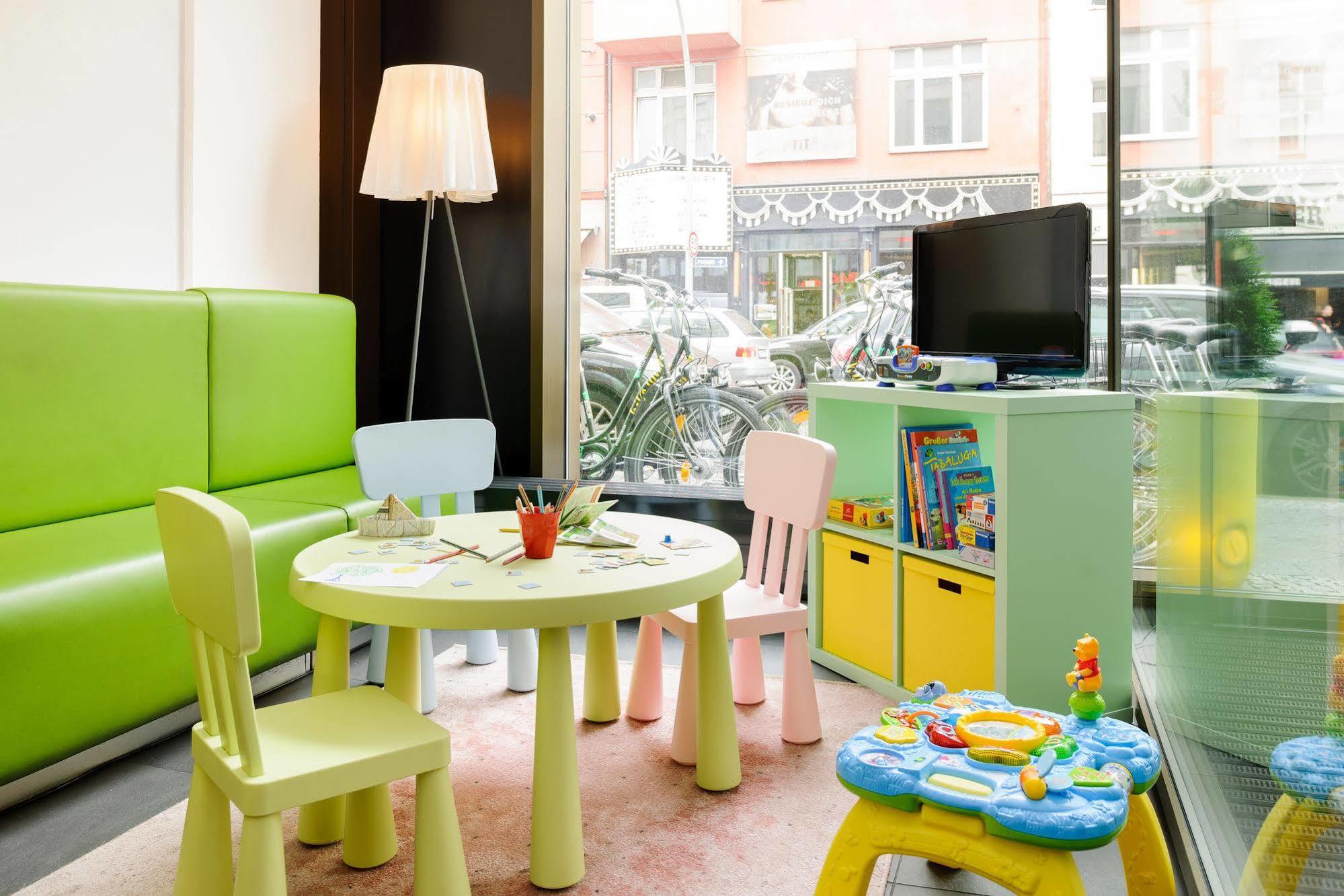 Ibis Styles Hotel Berlin Mitte Luaran gambar