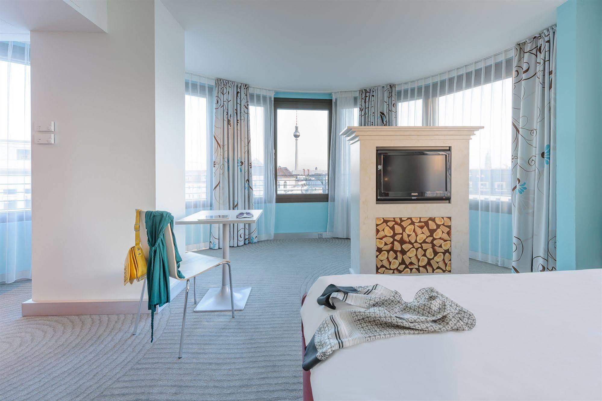 Ibis Styles Hotel Berlin Mitte Luaran gambar